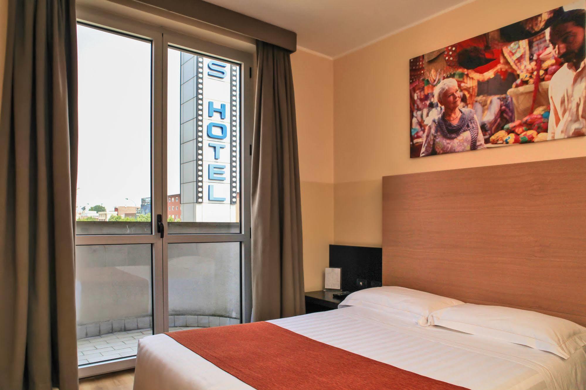 B&B Hotel Milano Cologno Studios Колоньо-Монцезе Экстерьер фото