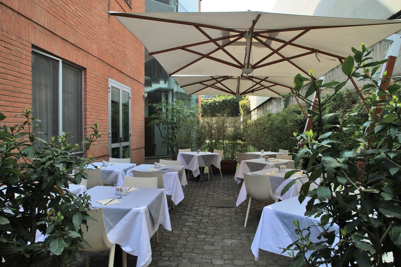 B&B Hotel Milano Cologno Studios Колоньо-Монцезе Экстерьер фото